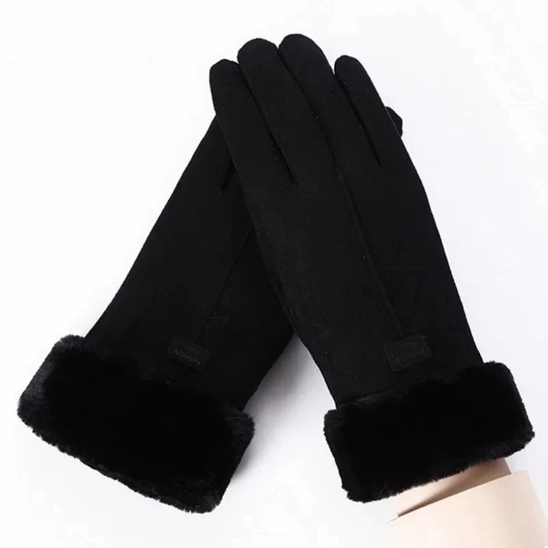 Plush touchscreen gloves