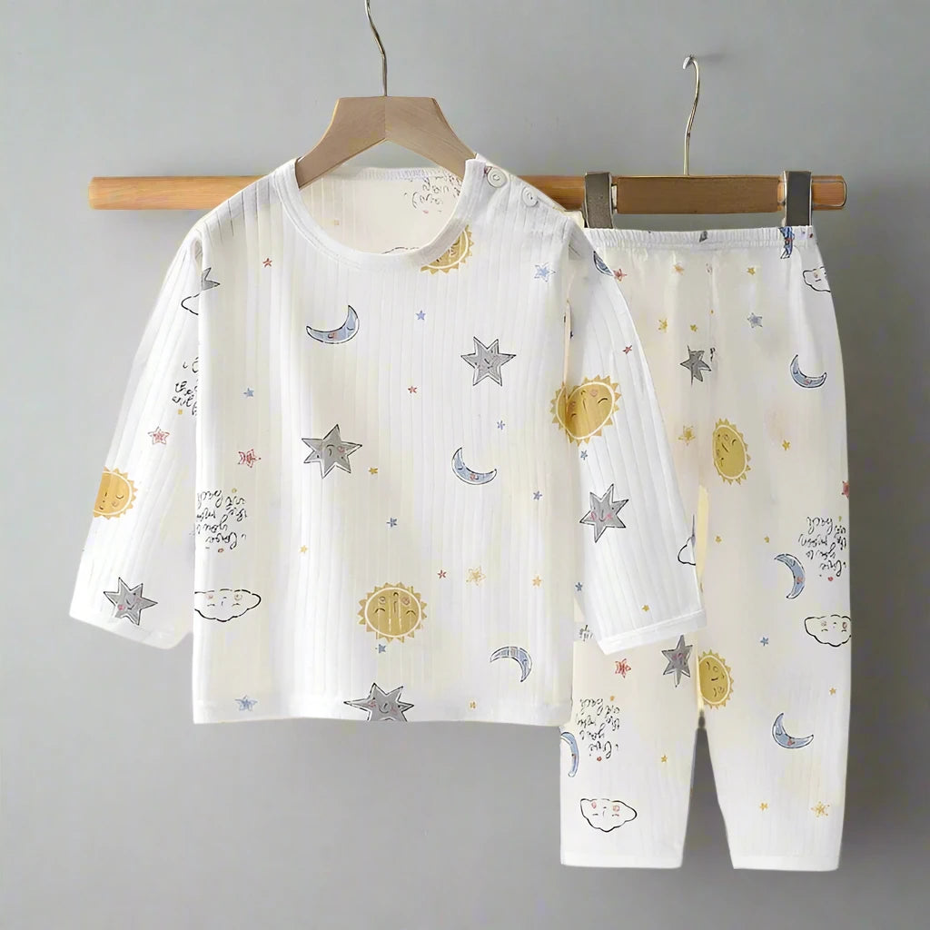 Children long sleeved pyjamas