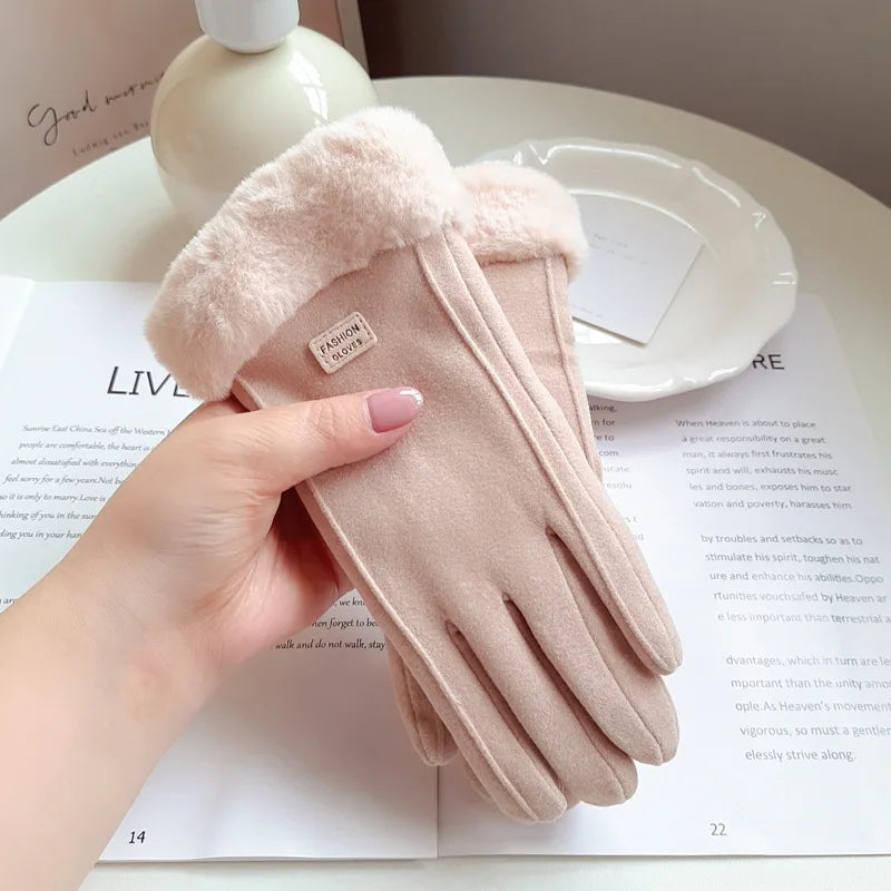 Plush touchscreen gloves