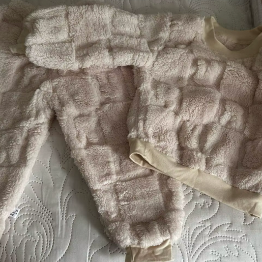 Thick fleece matching pyjama set