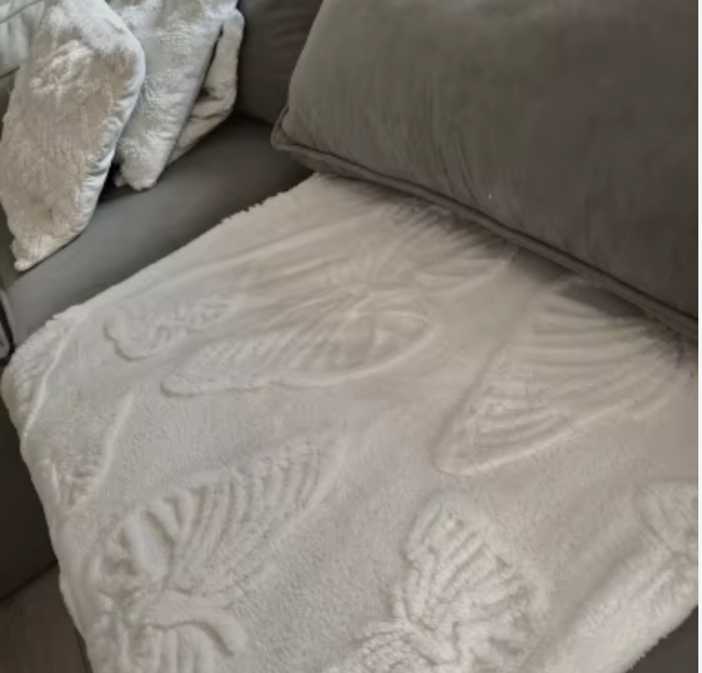 Faux fur butterfly cream blanket