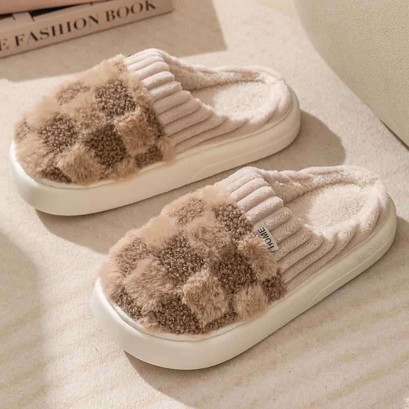 Plaid fluffy platform slippers